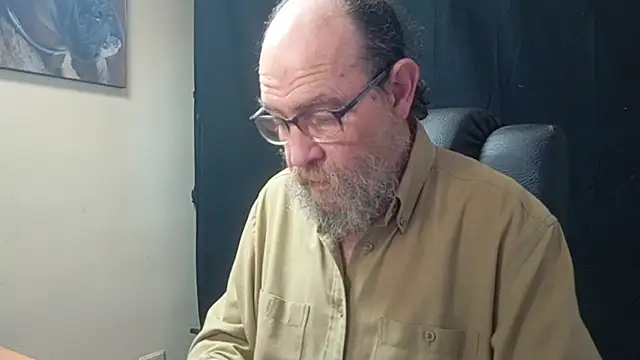 Uncle Hottie online show from 13, 4, 2026