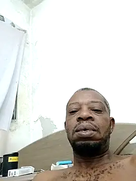 Snapshot of Negaomalinha1 chatting on 1, 3, 2026 Negaomalinha1 online show from 1, 3, 2026