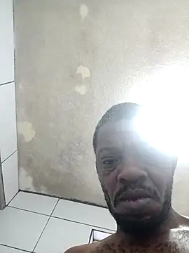 Snapshot of Negaomalinha1 chatting on 28, 3, 2026 Negaomalinha1 online show from 28, 3, 2026