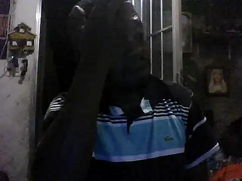 Snapshot of Negaomalinha1 chatting on 13, 4, 2026 Negaomalinha1 online show from 13, 4, 2026