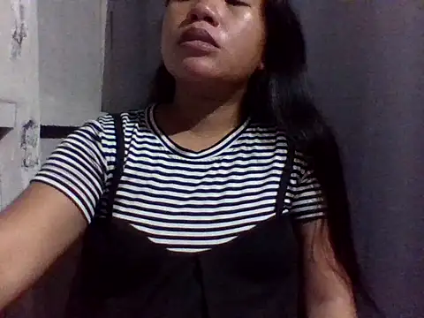 Snapshot of sweetprinces08 chatting on 5, 5, 2026 sweetprinces08 online show from 5, 5, 2026