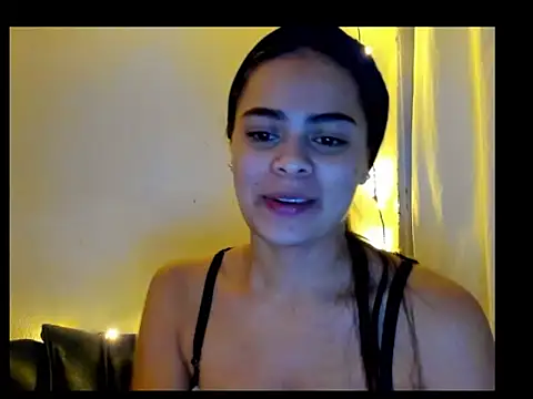Snapshot of Antonella_Gomez22 chatting on 8, 1, 2026 Antonella Gomez22 online show from 8, 1, 2026