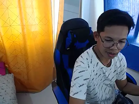 Snapshot of holly_oreo chatting on 25, 7, 2026 holly oreo online show from 25, 7, 2026