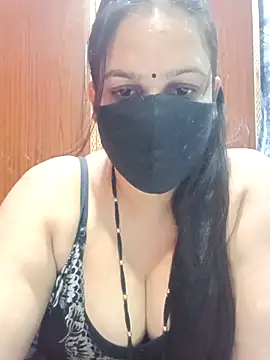 Snapshot of 01Roshani chatting on 23, 3, 2026 01Roshani online show from 23, 3, 2026