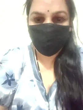 Snapshot of 01Roshani chatting on 28, 3, 2026 01Roshani online show from 28, 3, 2026