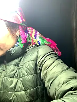 Snapshot of hinicky-0 chatting on 7, 1, 2026 hinicky-0 online show from 7, 1, 2026