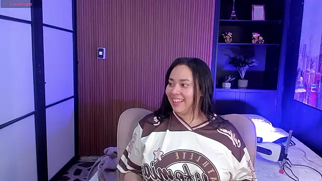 Snapshot of ThaliaBrookss_ chatting on 4, 3, 2026 ThaliaBrookss online show from 4, 3, 2026