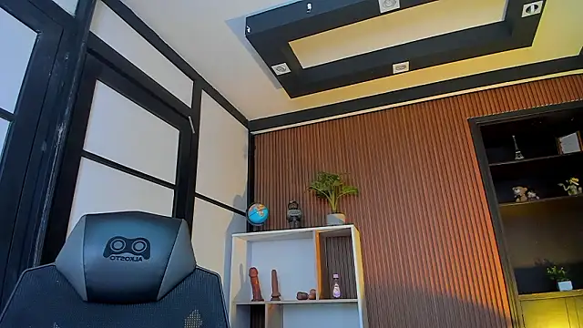 Snapshot of ThaliaBrookss_ chatting on 24, 3, 2026 ThaliaBrookss online show from 24, 3, 2026