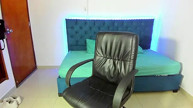 Liam hard04 online show from 5, 2, 2026