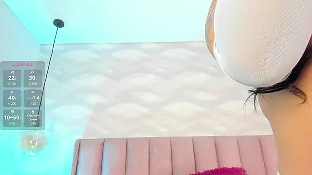 Snapshot of Im_Kharla chatting on 5, 3, 2026 Im Kharla online show from 5, 3, 2026