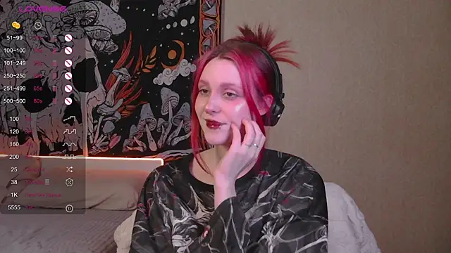 Mine Doll online show from 30, 5, 2026