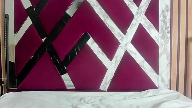 Snapshot of jhonaEstrada chatting on 9, 1, 2026 jhonaEstrada online show from 9, 1, 2026