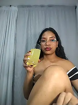 KATALINA SANTANA  online show from 3, 6, 2026