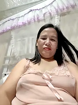 Snapshot of Clinic_139 chatting on 8, 4, 2026 Clinic 139 online show from 8, 4, 2026