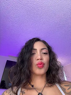 Snapshot of SofyDreammy chatting on 5, 7, 2026 SofyDreammy online show from 5, 7, 2026