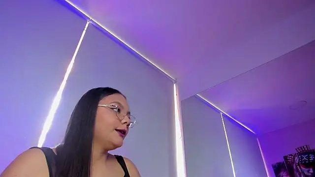 Lizz Collins online show from 8, 2, 2026