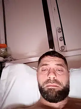 Snapshot of darom85 chatting on 11, 1, 2026 darom85 online show from 11, 1, 2026