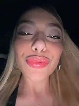 Snapshot of Ginevrafedez chatting on 15, 2, 2026 Ginevrafedez online show from 15, 2, 2026