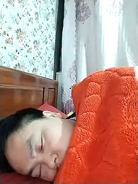 Snapshot of zuzu0099 chatting on 6, 1, 2026 zuzu0099 online show from 6, 1, 2026