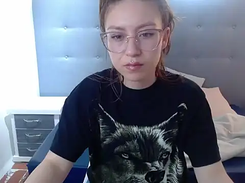 mia vegga online show from 5, 1, 2026