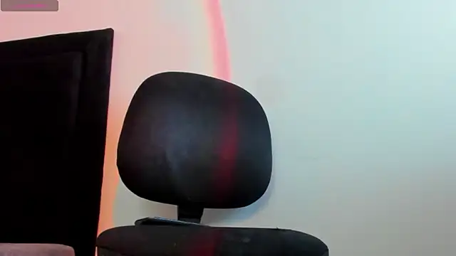 Snapshot of camilo_model chatting on 10, 3, 2026 camilo model online show from 10, 3, 2026