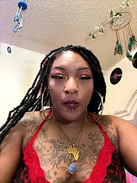 Snapshot of Egyptian_reign chatting on 10, 1, 2026 Egyptian reign online show from 10, 1, 2026