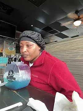 Snapshot of Egyptian_reign chatting on 26, 2, 2026 Egyptian reign online show from 26, 2, 2026