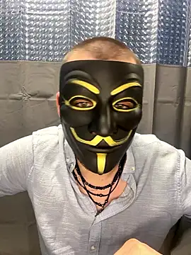 Snapshot of ApolloMask chatting on 7, 1, 2026 ApolloMask online show from 7, 1, 2026