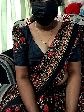 Tinarosy13 online show from 6, 3, 2026