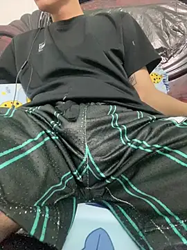 Snapshot of Kayven2003 chatting on 13, 2, 2026 Kayven2003 online show from 13, 2, 2026