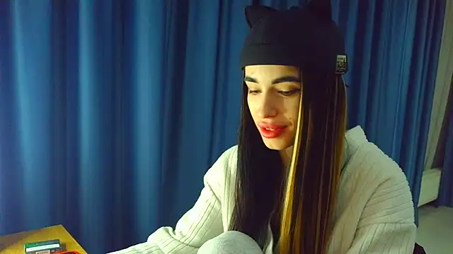 Vlada Elfie online show from 12, 3, 2026