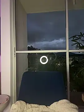 Snapshot of alesziarose_ chatting on 22, 3, 2026 alesziarose online show from 22, 3, 2026