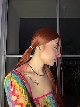 Snapshot of alesziarose_ chatting on 26, 3, 2026 alesziarose online show from 26, 3, 2026