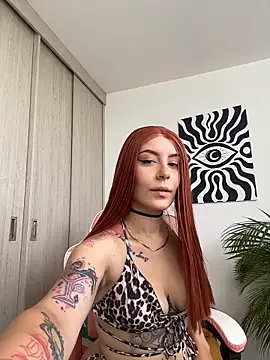 Snapshot of alesziarose_ chatting on 15, 6, 2026 alesziarose online show from 15, 6, 2026