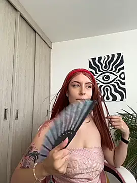 Snapshot of alesziarose_ chatting on 21, 6, 2026 alesziarose online show from 21, 6, 2026