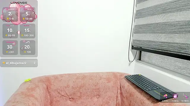 Snapshot of little_dolly3 chatting on 28, 3, 2026 little dolly3 online show from 28, 3, 2026