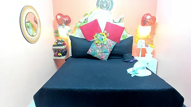 Dalila Najjar  online show from 15, 5, 2026