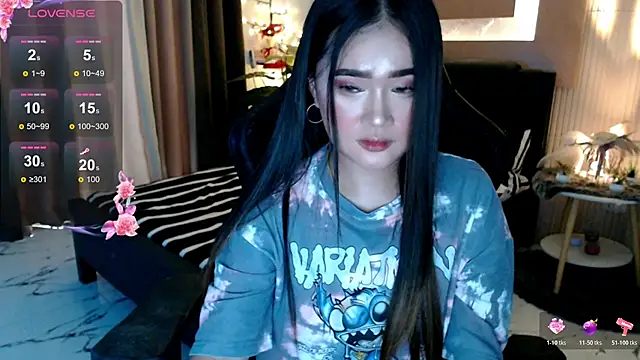 Snapshot of simplykhate chatting on 2, 6, 2026 simplykhate online show from 2, 6, 2026