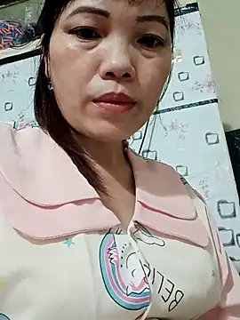 Snapshot of Sana-vn chatting on 15, 4, 2026 Sana-vn online show from 15, 4, 2026