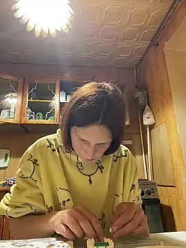 Lily Viola online show from 25, 5, 2026