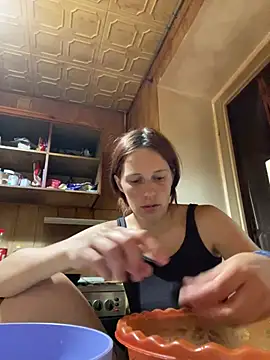Lily Viola online show from 25, 6, 2026