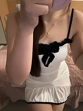 Snapshot of _xiaoxinxin_ chatting on 6, 3, 2026 xiaoxinxin online show from 6, 3, 2026