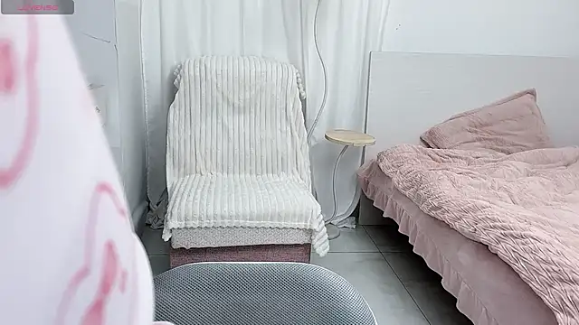 Snapshot of _xiaoxinxin_ chatting on 4, 4, 2026 xiaoxinxin online show from 4, 4, 2026