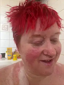 Snapshot of BustyRedxx chatting on 31, 3, 2026 BustyRedxx online show from 31, 3, 2026