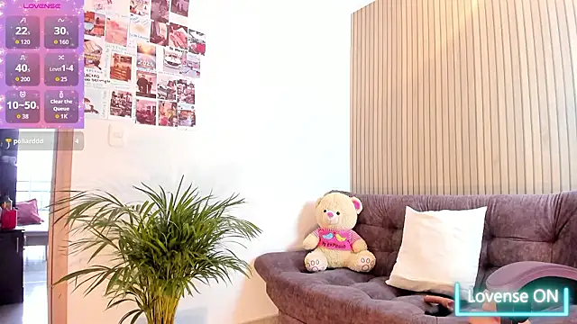 miacoxx 34 online show from 4, 3, 2026