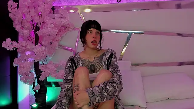 AikoHayashida online show from 8, 2, 2026