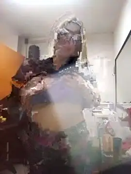 Snapshot of gisequeen chatting on 8, 1, 2026 gisequeen online show from 8, 1, 2026