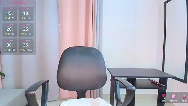 Snapshot of saray_reesee chatting on 14, 1, 2026 saray reesee online show from 14, 1, 2026