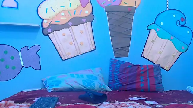 skinnysexzara18 online show from 22, 2, 2026