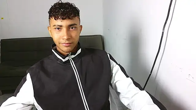Snapshot of naugthy_boy88 chatting on 13, 4, 2026 naugthy boy88 online show from 13, 4, 2026